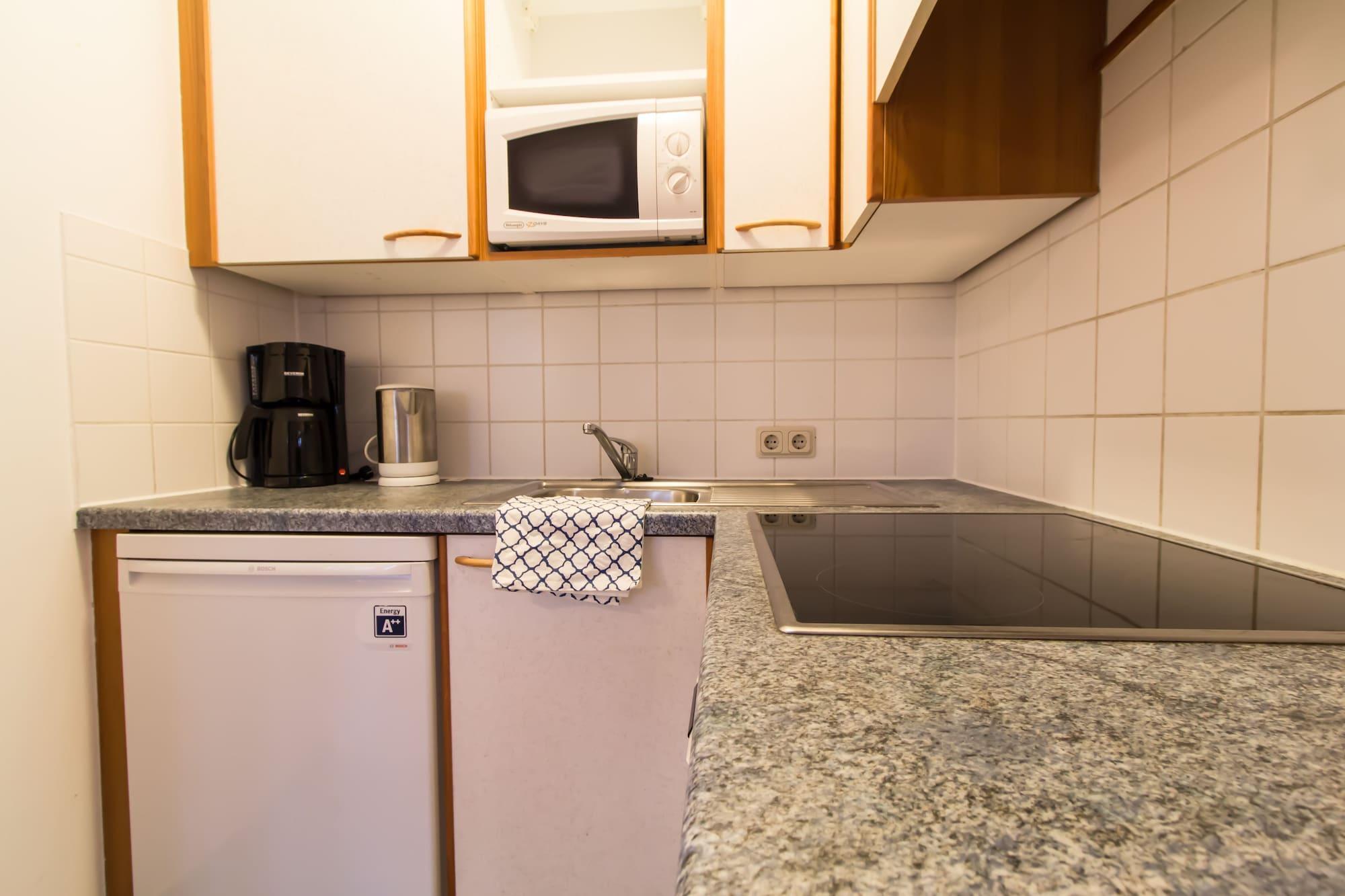 Apartmenthaus Hietzing I Contactless Check-In Vienna Esterno foto