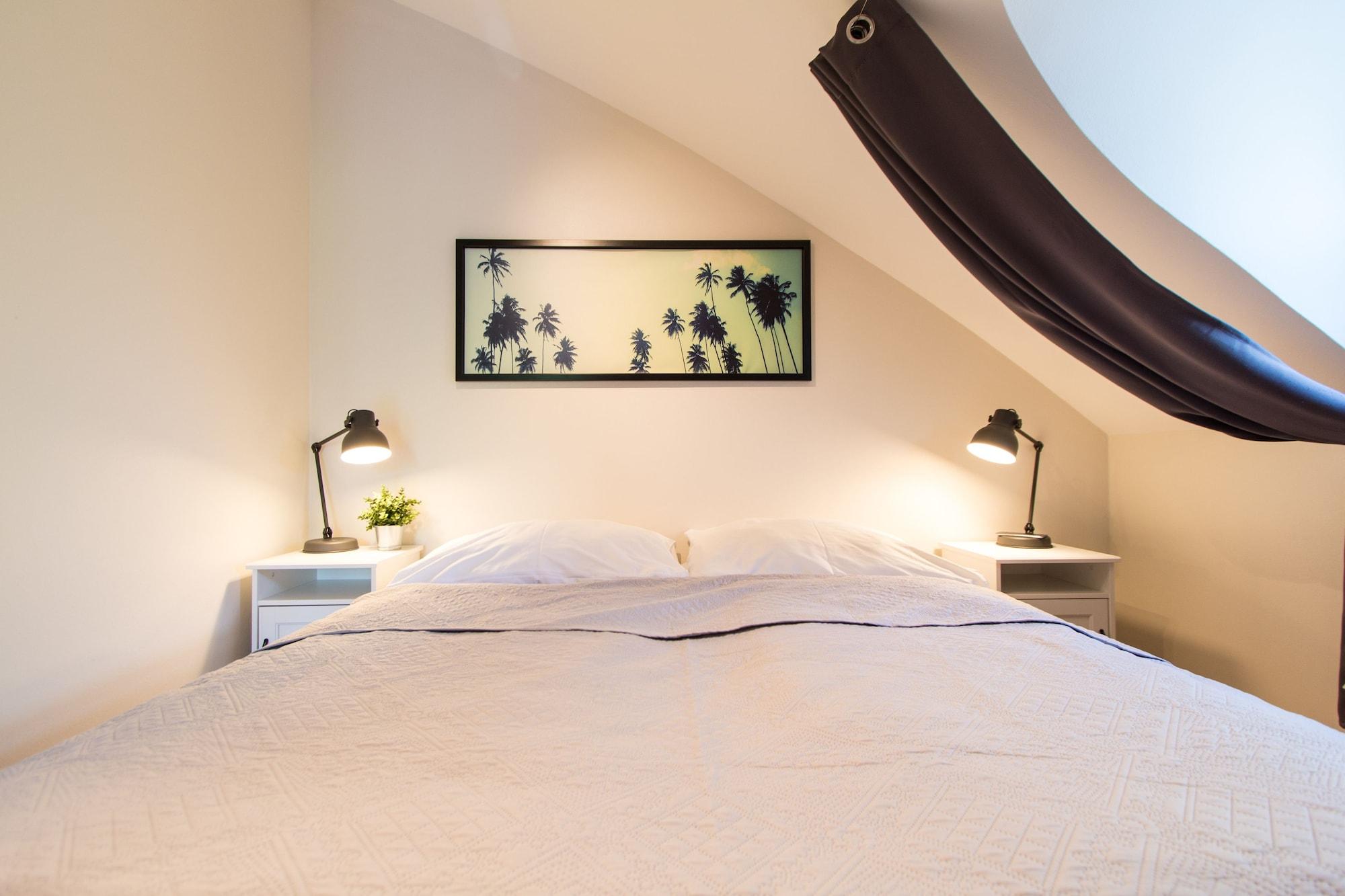 Apartmenthaus Hietzing I Contactless Check-In Vienna Esterno foto