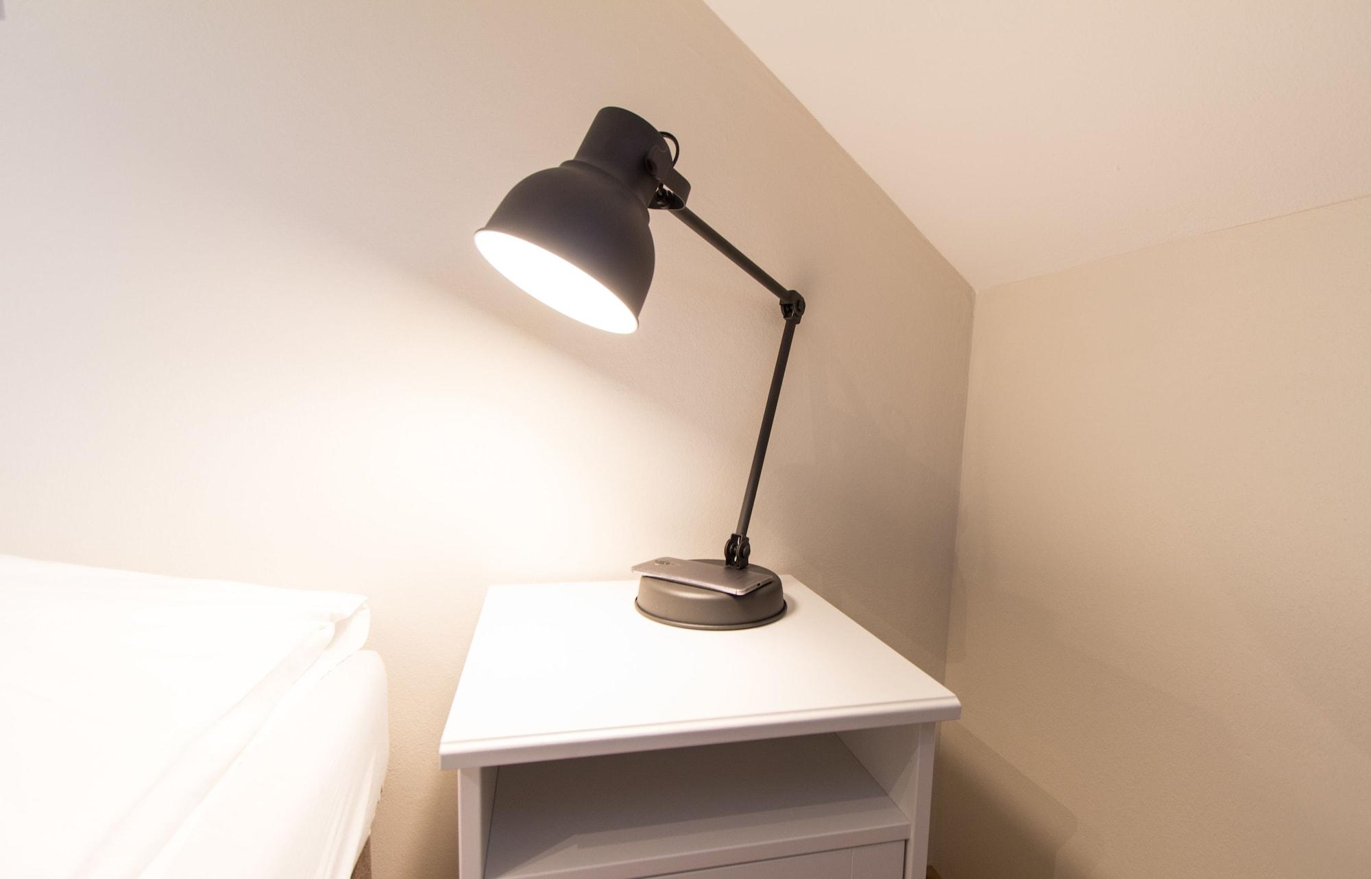 Apartmenthaus Hietzing I Contactless Check-In Vienna Esterno foto