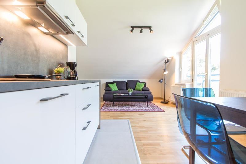 Apartmenthaus Hietzing I Contactless Check-In Vienna Esterno foto